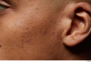 HD Face Skin Rahil Waters cheek ear face skin pores…